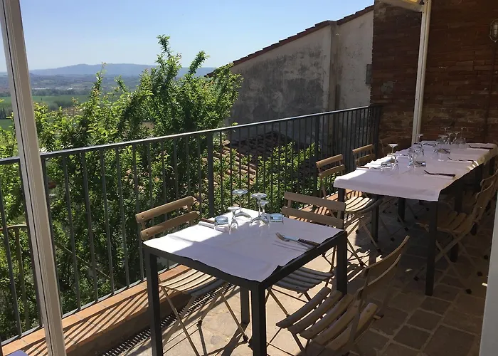 Le 3 Rane 3* Treggiaia